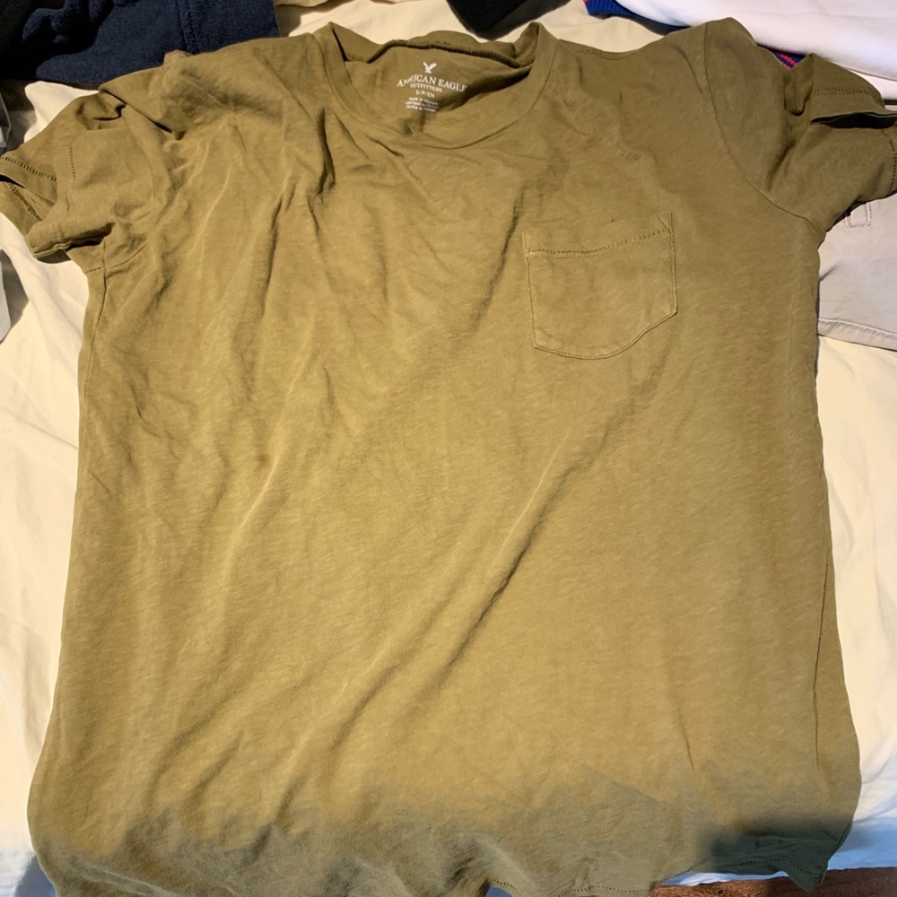 American Eagle T-Shirt